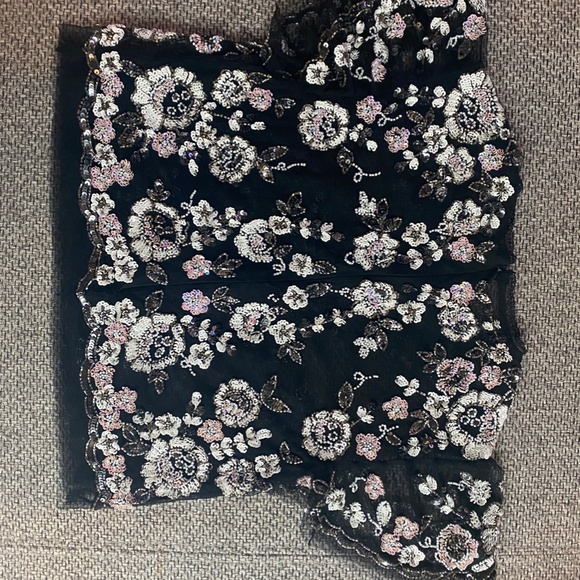 Needle and Thread Beaded Crop - Picture 2 of 3